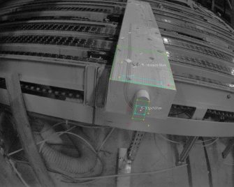 软件会根据3D原始数据确定可能打印的区域（绿色） 并确定打印位置（蓝绿色）。